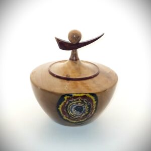 Boîte en bois de Noyer